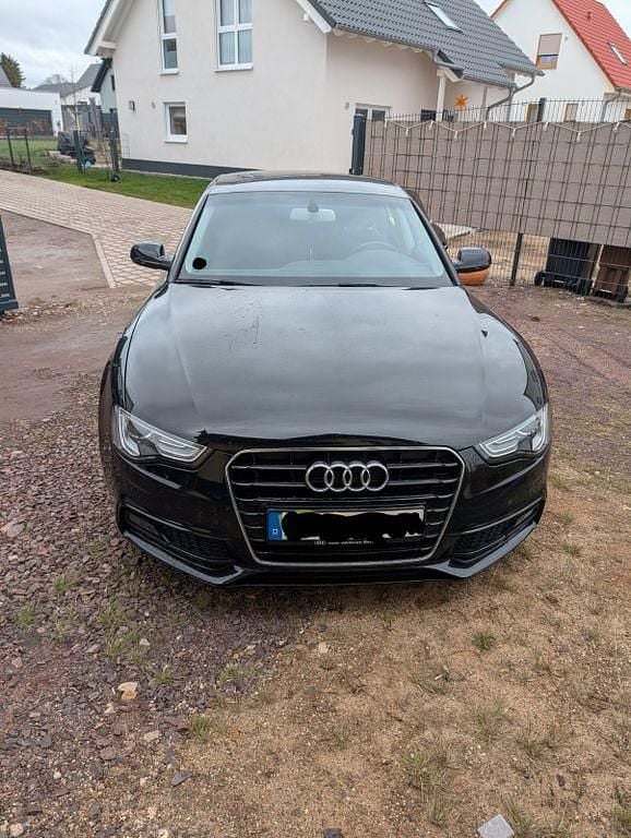 Schwarz Gebraucht 2016 Audi A5 Sport Limousine | 11.000 € (Superpreis) - Bild 1/4