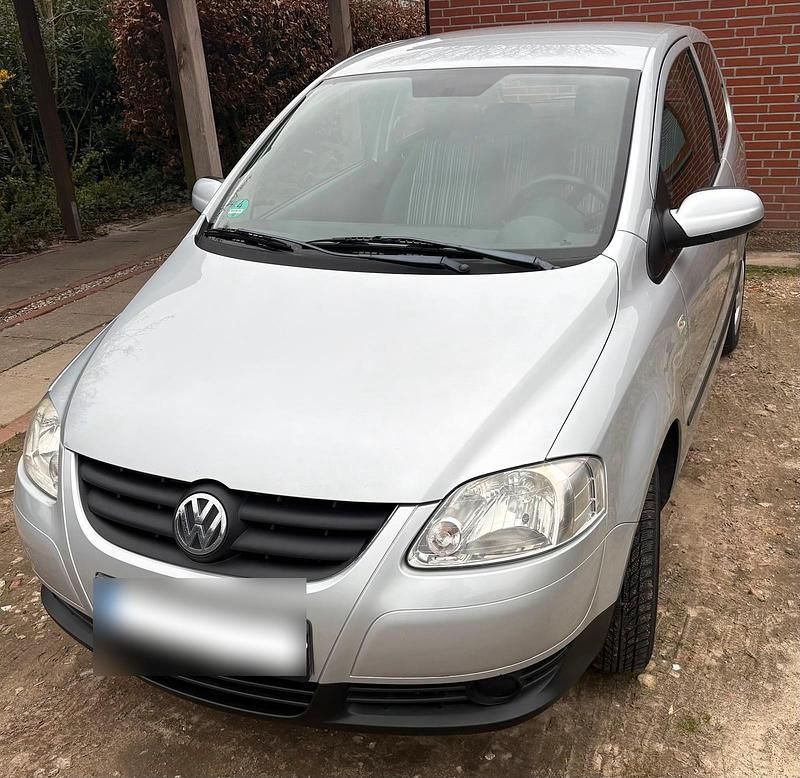 Gebraucht VW Fox 75 PS (55 kW) 2006 Silber Kleinwagen