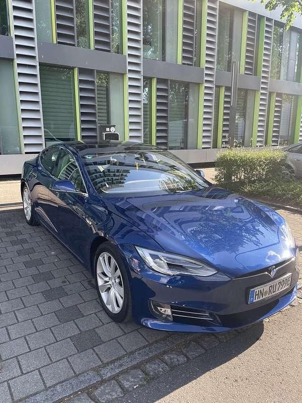 Gebraucht 2016 Tesla Model S Limousine | 23.450 € (Fairer Preis) - Bild 1/4