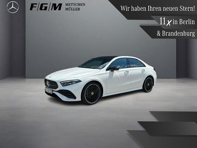 Polarweiß Gebraucht 2025 Mercedes A200 AMG line Limousine | 37.770 € (Teuer) - Bild 1/4