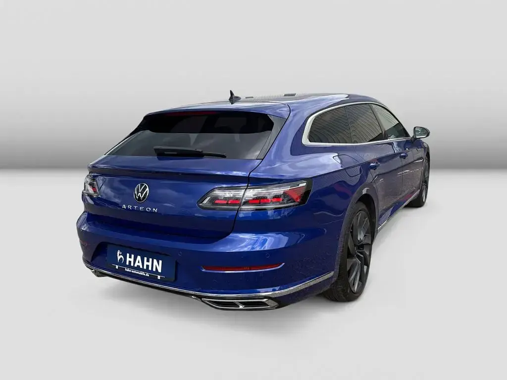 Gebraucht VW Arteon R-line 190 PS (139 kW) 2023 Lapiz blue metallic Kombi