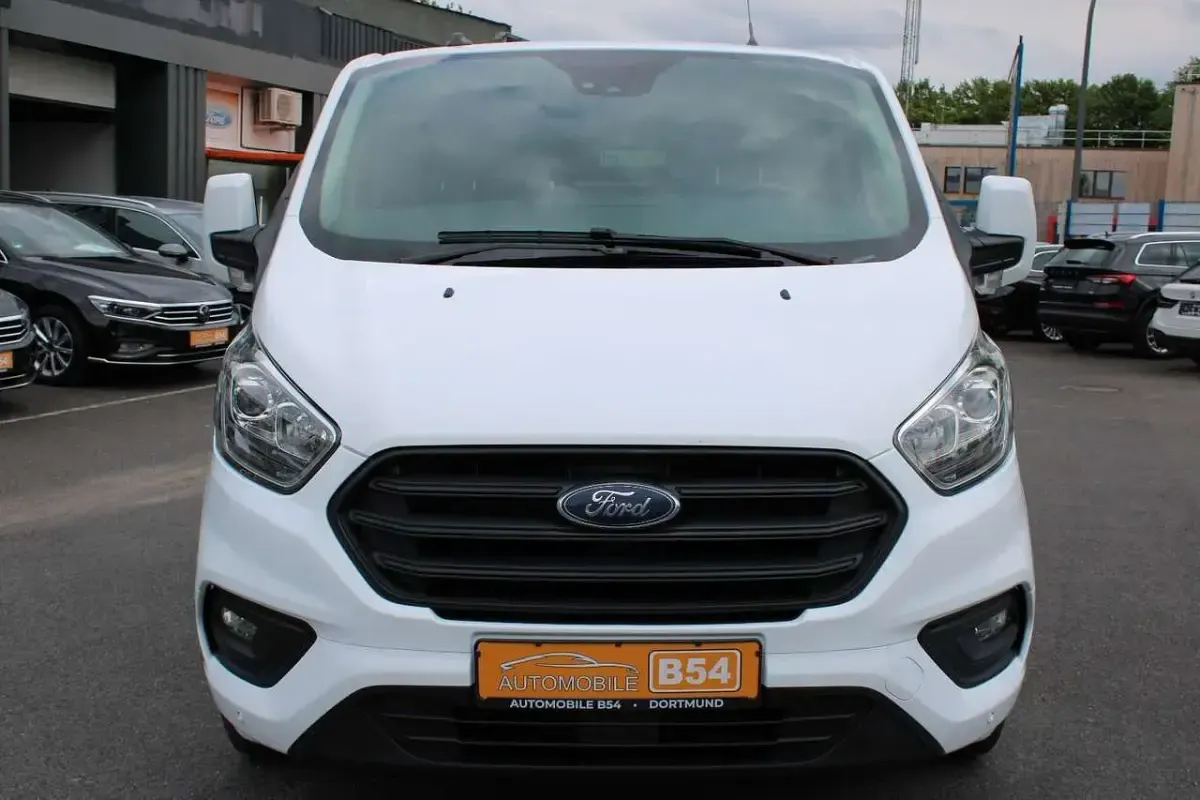Occasion Ford Transit Custom Trend 131 ch (96 kW) 2022 Blanc Monospace