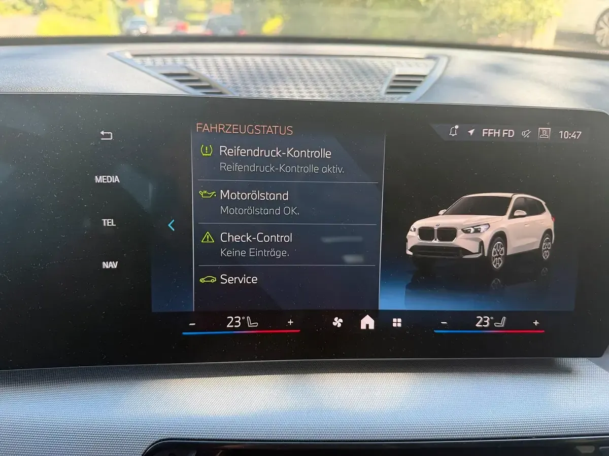 Gebraucht BMW X1 134 PS (98 kW) 2024 Weiß SUV