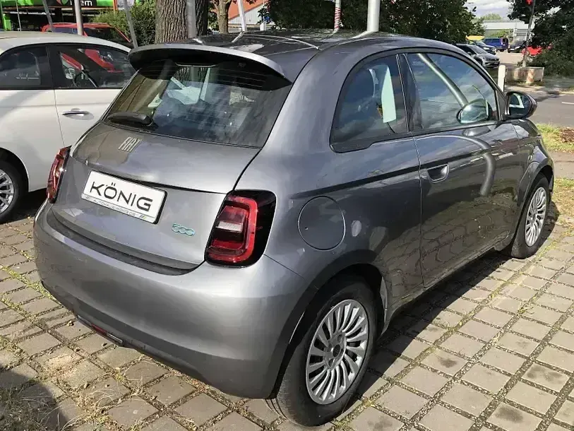 Gebraucht Fiat 500e 86 kW (118 PS) 2023 Grau Kleinwagen