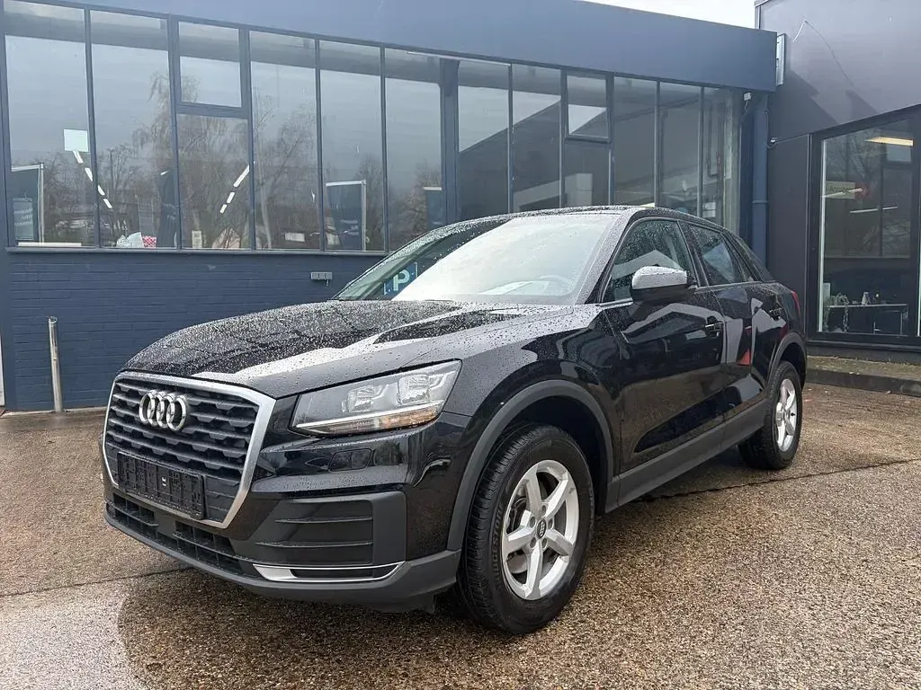 Gebraucht Audi Q2 Comfort 116 PS (85 kW) 2018 Schwarz SUV