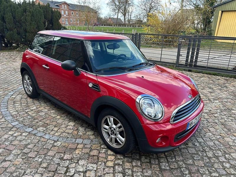 Gebraucht Mini ONE 75 PS (55 kW) 2012 Rot Kleinwagen