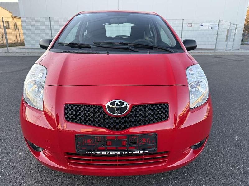 Gebraucht Toyota Yaris Cool 87 PS (63 kW) 2008 Super red 5 Kleinwagen