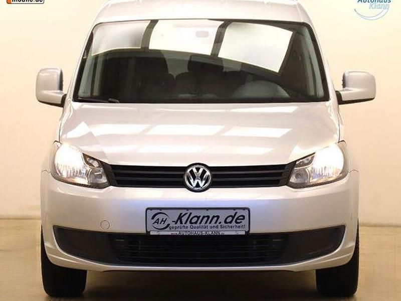 Gebraucht VW Caddy 109 PS (80 kW) 2012 Silber Van / Kleinbus