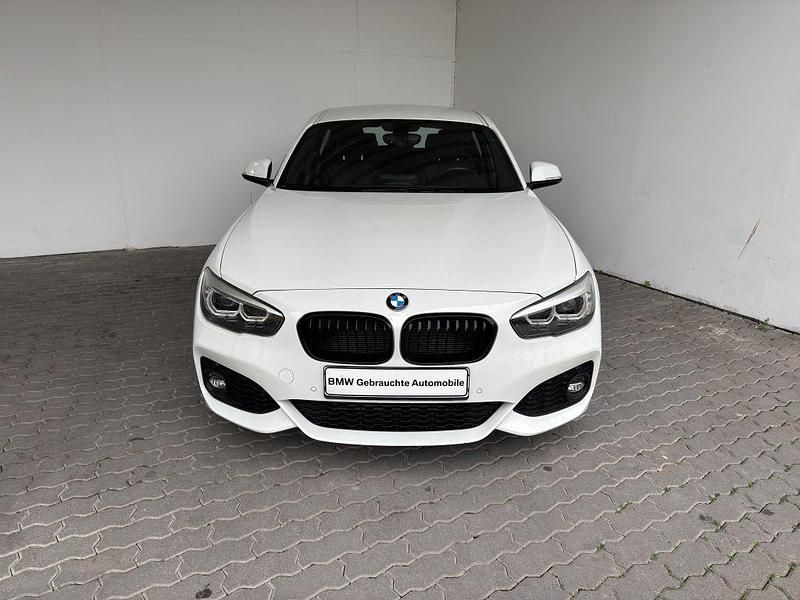 Weiß Gebraucht 2018 BMW 118 M Sport Kleinwagen | 19.899 € (Fairer Preis) - Bild 1/4