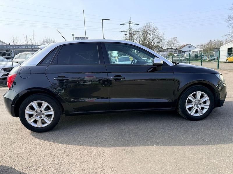 Gebraucht Audi A1 Sportback Attraction 86 PS (63 kW) 2012 Schwarz Kleinwagen