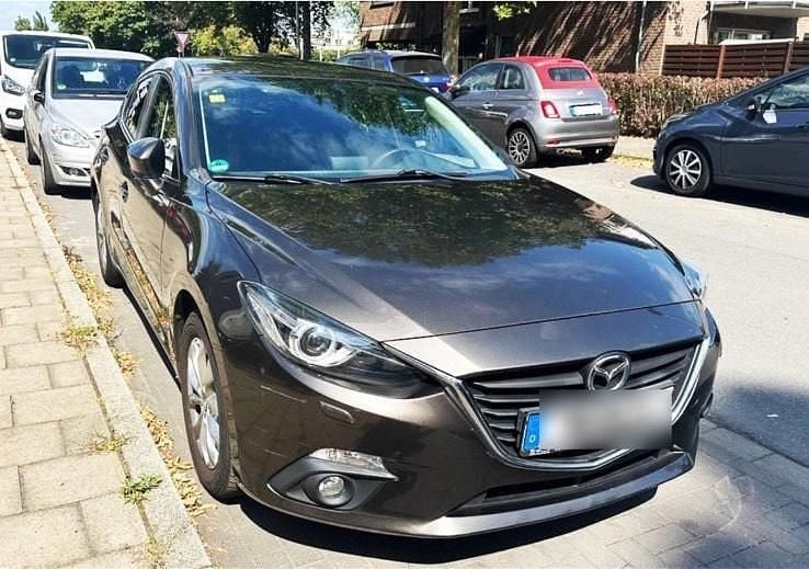 Braun Gebraucht 2013 Mazda 3 Sports-Line Limousine | 9.700 € (Fairer Preis) - Bild 1/4