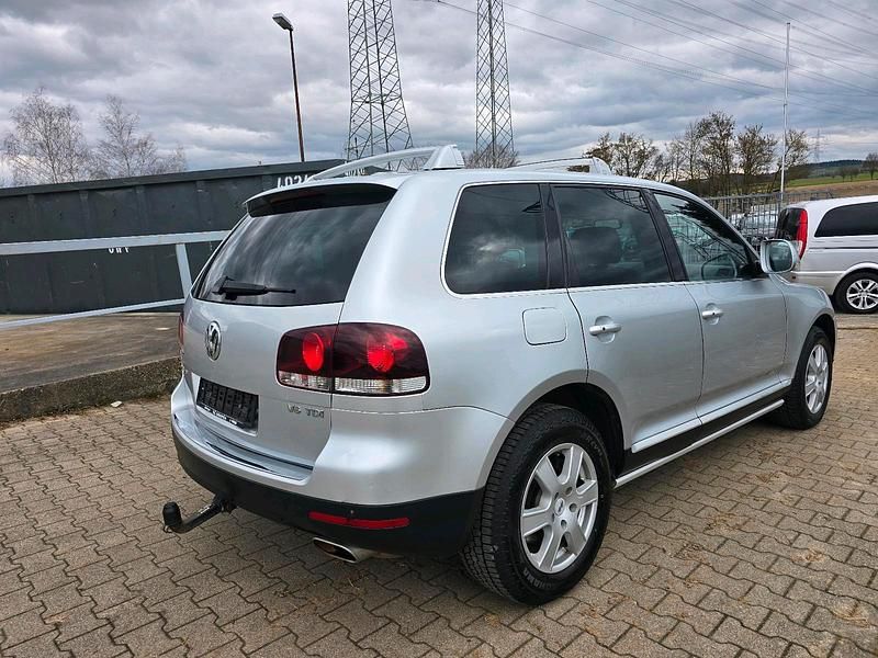 Gebraucht VW Touareg 239 PS (175 kW) 2008 Grau SUV