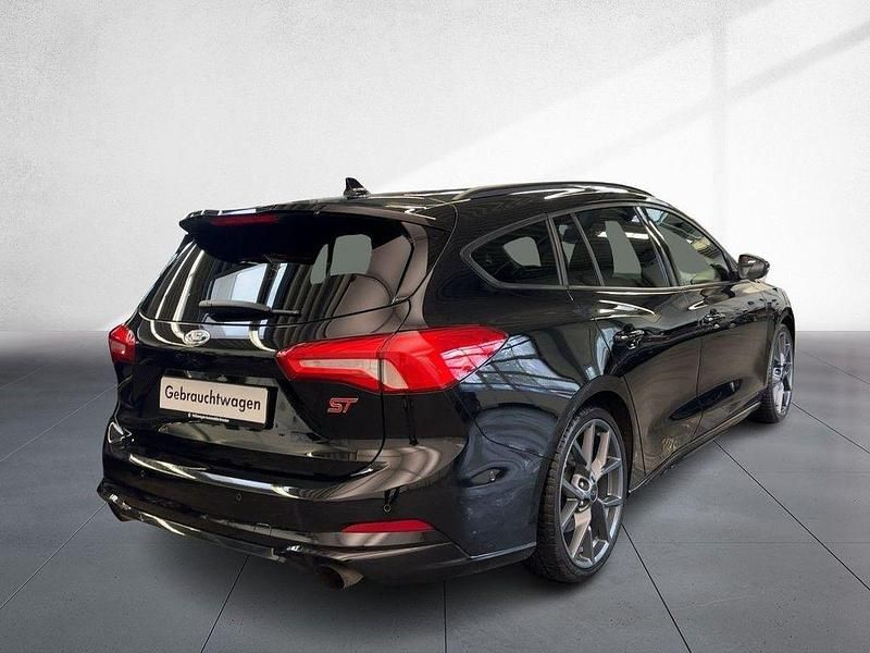 Gebraucht Ford Focus ST 280 PS (205 kW) 2022 Schwarz metallic Kombi