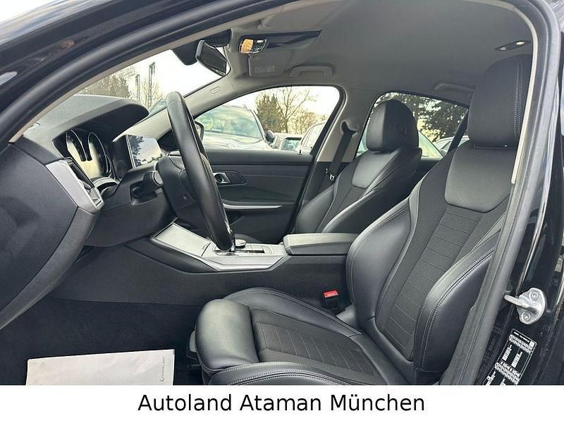 Gebraucht BMW 330 Advantage 265 PS (194 kW) 2019 Schwarz Limousine