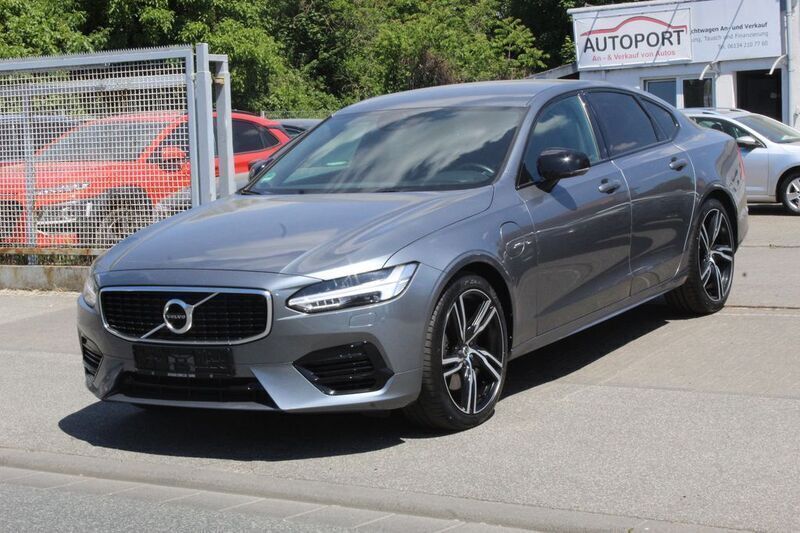 Osmium / metallic Gebraucht 2019 Volvo S90 R-Design Limousine | 27.777 € - Bild 1/4
