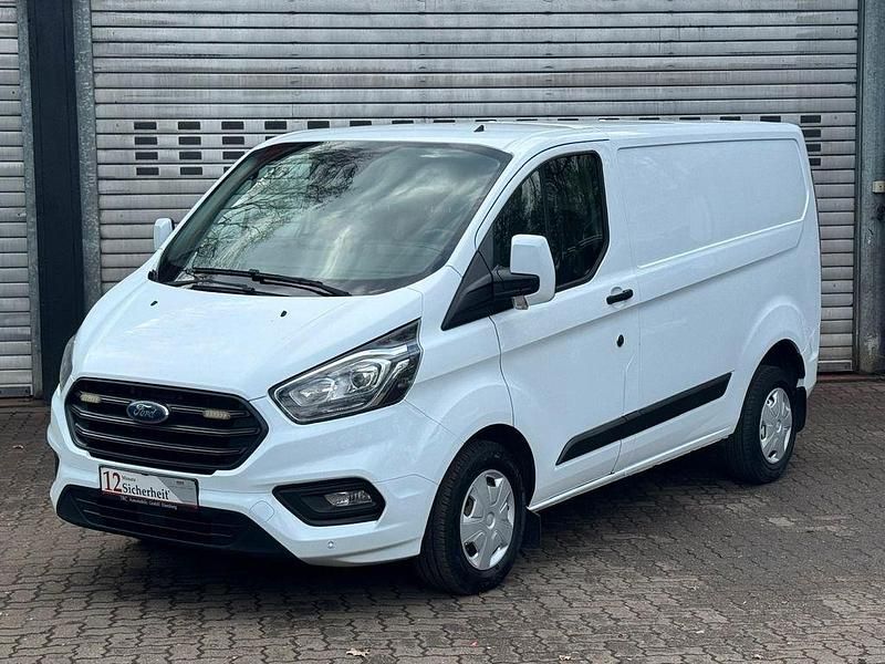 Gebraucht Ford Transit Custom Trend 131 PS (96 kW) 2019 Weiß Van / Kleinbus