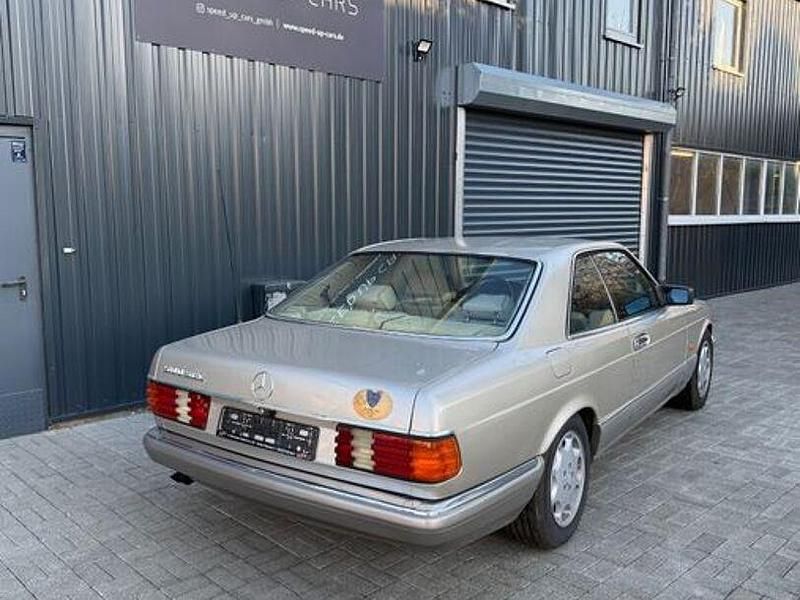 Usata Mercedes 500 252 CV (185 kW) 1989 Argento Coupé