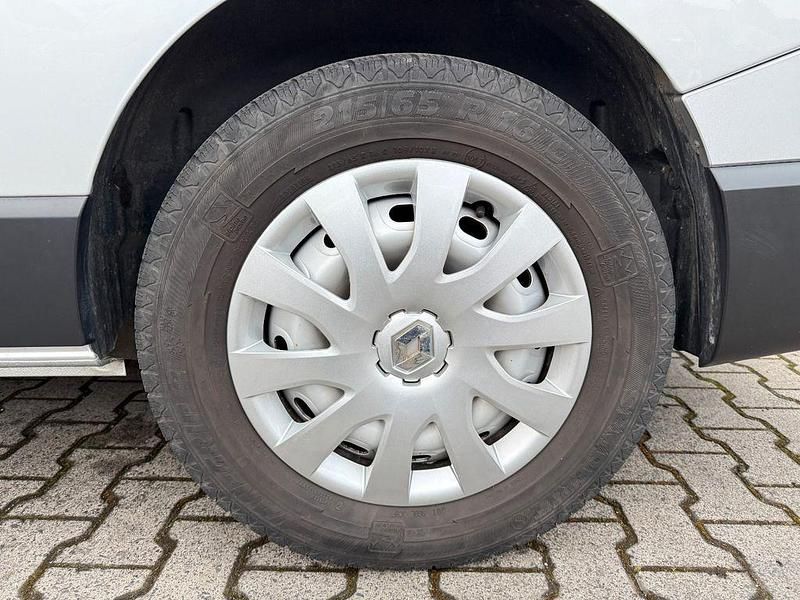 Gebraucht Renault Trafic Expression 121 PS (88 kW) 2019 Grau Van / Kleinbus