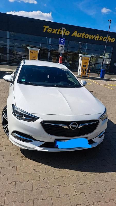 Gebraucht Opel Insignia OPC 268 PS (197 kW) 2017 Weiß Kombi