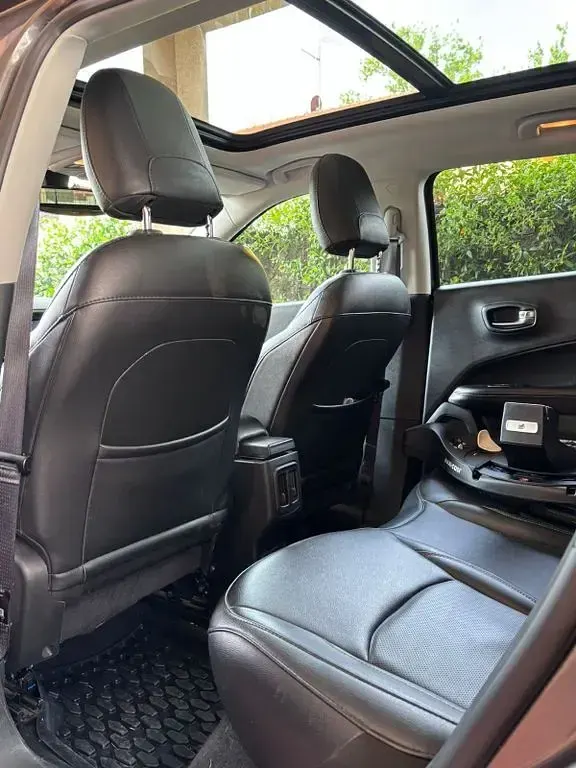 Gebraucht Jeep Compass Limited 140 PS (102 kW) 2020 Braun SUV