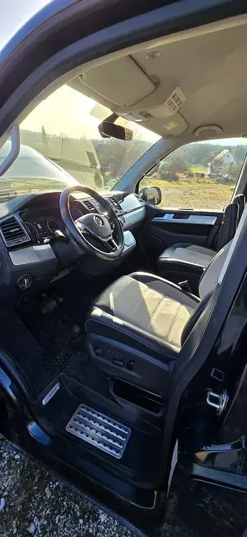 Gebraucht VW Multivan Highline 204 PS (150 kW) 2017 Blau Van / Kleinbus