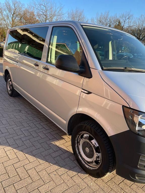 Gebraucht VW T6 150 PS (110 kW) 2017 Silber Van