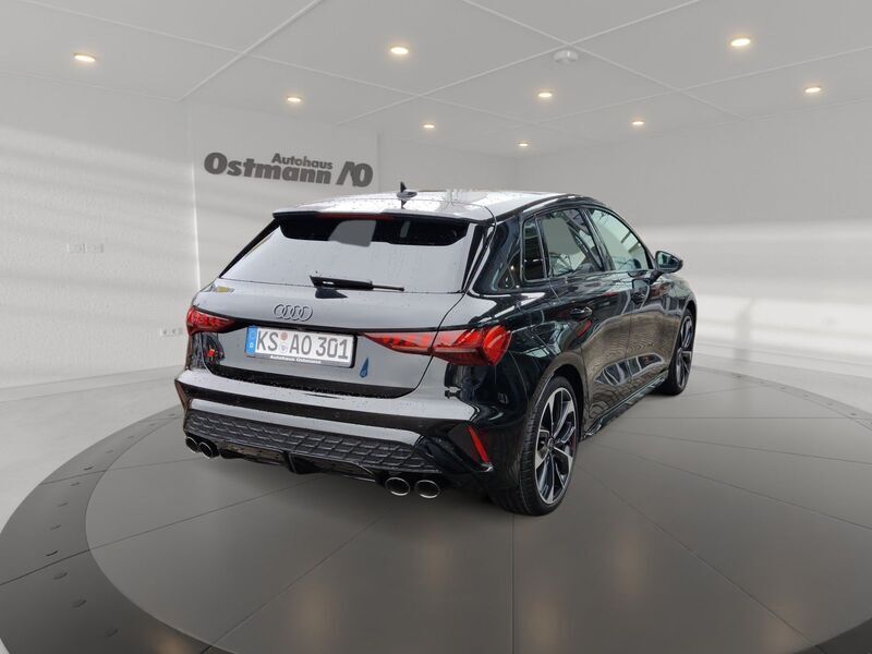 Gebraucht Audi S3 Ambiente 333 PS (244 kW) 2025 Mythosschwarz metallic Limousine