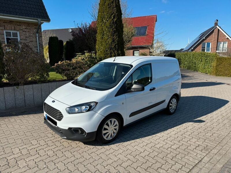 Weiß Gebraucht 2018 Ford Transit Trend | 7.800 € - Bild 1/4