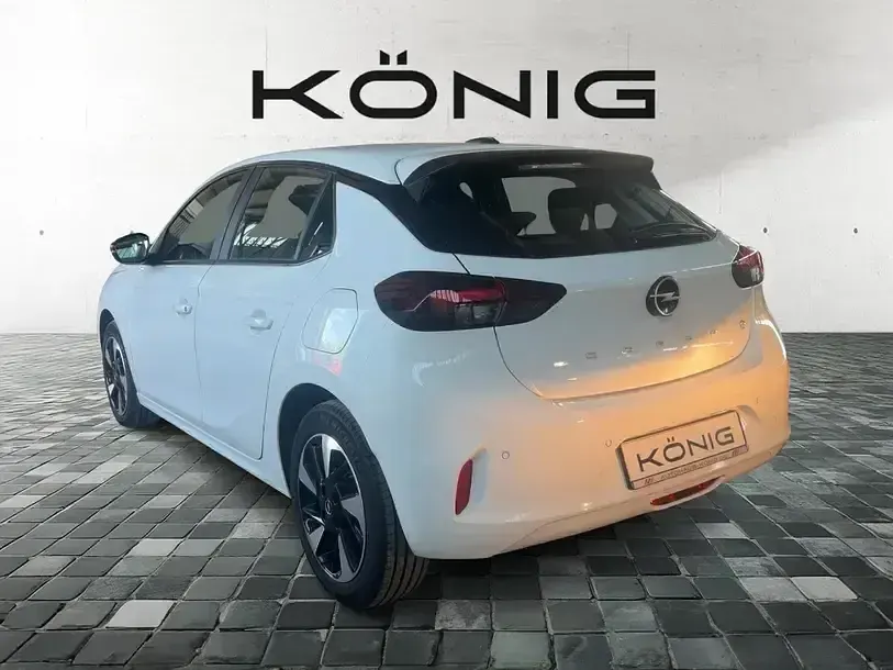 Gebraucht Opel Corsa-e 100 kW (136 PS) 2023 Weiss Kleinwagen