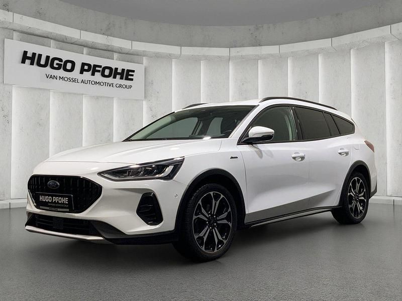 Usata Ford Focus Active 155 CV (114 kW) 2022 Bianco Station wagon