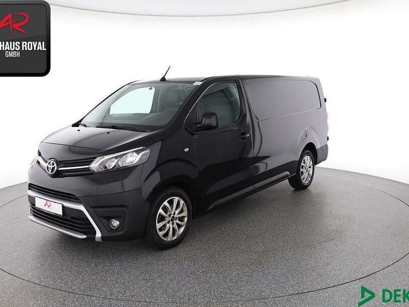 Schwarz Gebraucht 2018 Toyota Proace Van | 19.880 € (Superpreis) - Bild 1/4