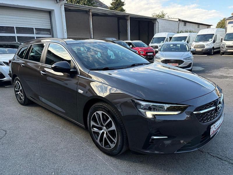 Gebraucht Opel Insignia Edition 122 PS (89 kW) 2020 Braun Kombi