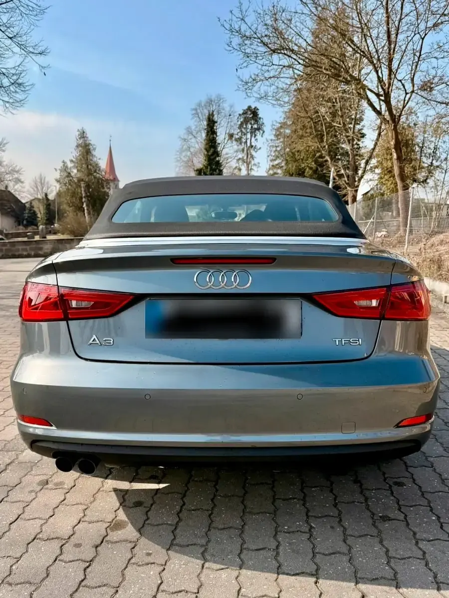 Gebraucht Audi A3 Cabriolet 140 PS (102 kW) 2015 Silber Cabrio