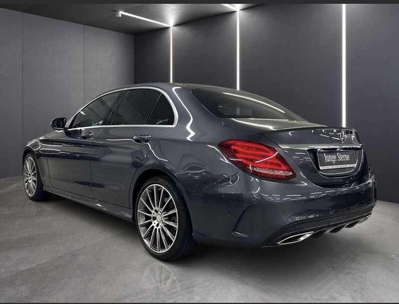 Grau Gebraucht 2015 Mercedes C200 Limousine | 25.900 € (Teuer) - Bild 1/4