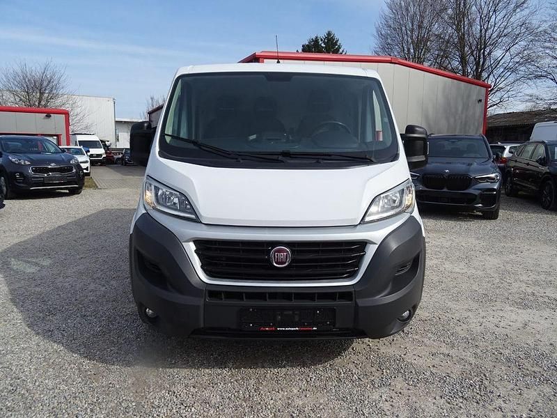 Gebraucht Fiat Ducato 131 PS (96 kW) 2016 Colore esterno (weiss (pastell Van