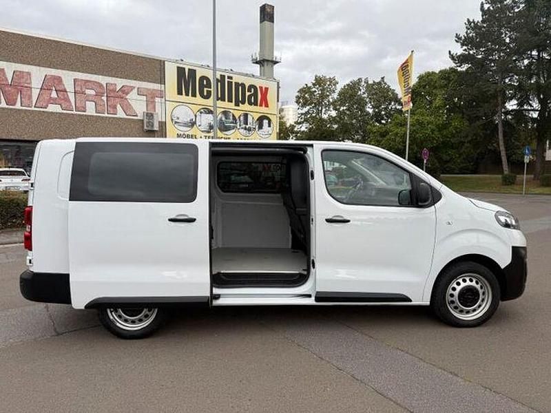 Gebraucht Opel Vivaro 177 PS (130 kW) 2023 Weiß Van / Kleinbus