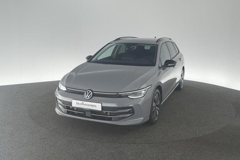 Grau Gebraucht 2024 VW Golf VIII Goal Kombi | 29.660 € (Superpreis) - Bild 1/4