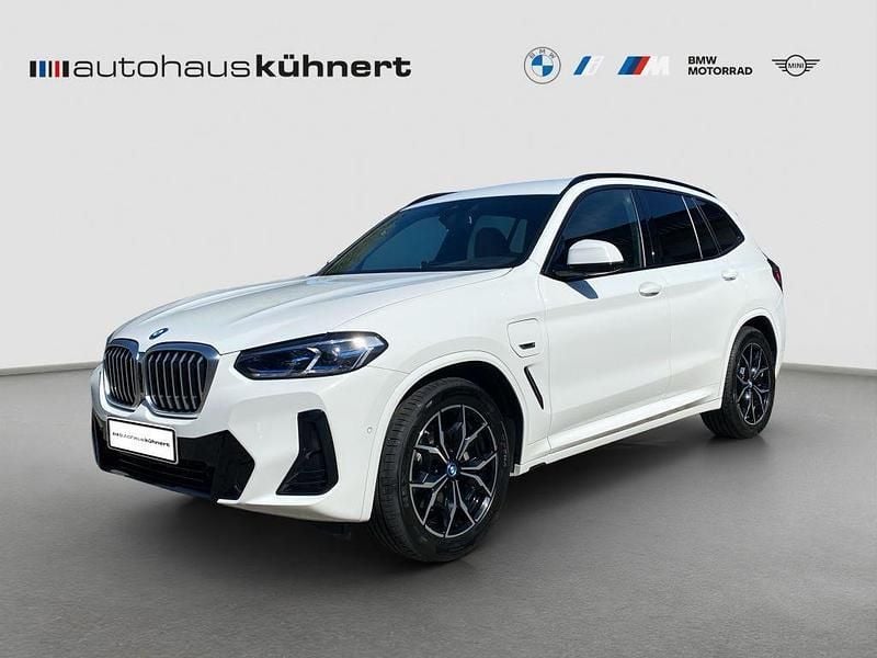 Alpinweiss iii Gebraucht 2022 BMW X3 M Sport SUV | 46.965 € (Fairer Preis) - Bild 1/4
