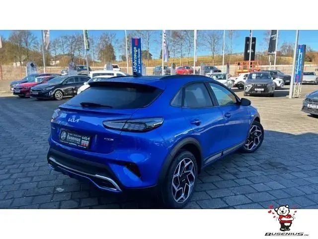 Neu Kia XCeed 179 PS (131 kW) 2026 Blau SUV