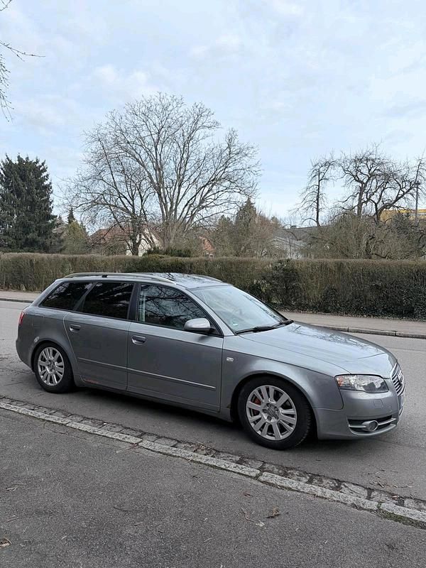 Gebraucht Audi A4 280 PS (205 kW) 2005 Grau Kombi