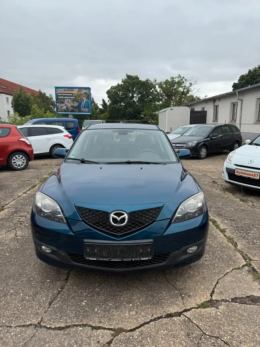 Gebraucht Mazda 3 105 PS (77 kW) 2006 Blau Kleinwagen