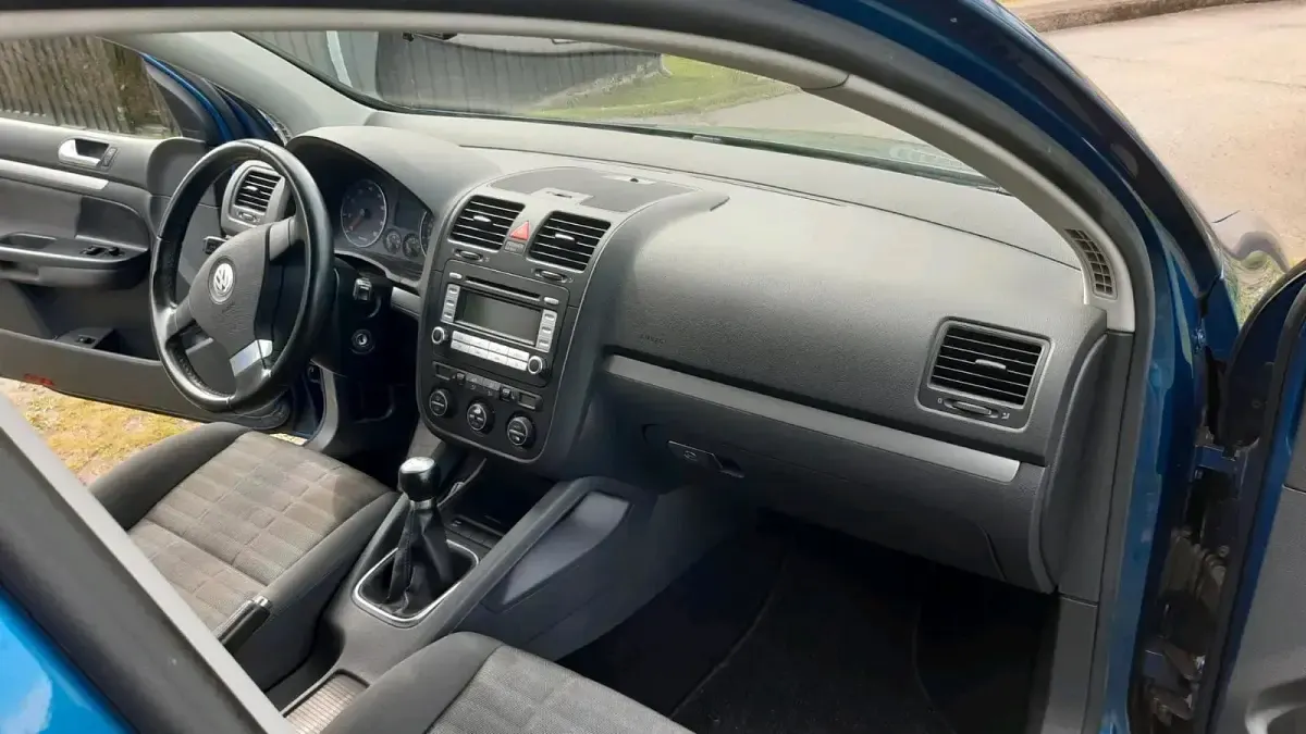Gebraucht VW Golf V 102 PS (75 kW) 2007 Blau Limousine