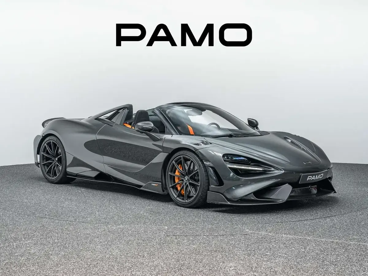 Gebraucht McLaren 765LT 765 PS (562 kW) 2022 Storm grey Cabrio