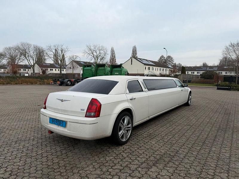 Gebraucht Chrysler 300 Touring 249 PS (183 kW) 2006 Weiß Kombi