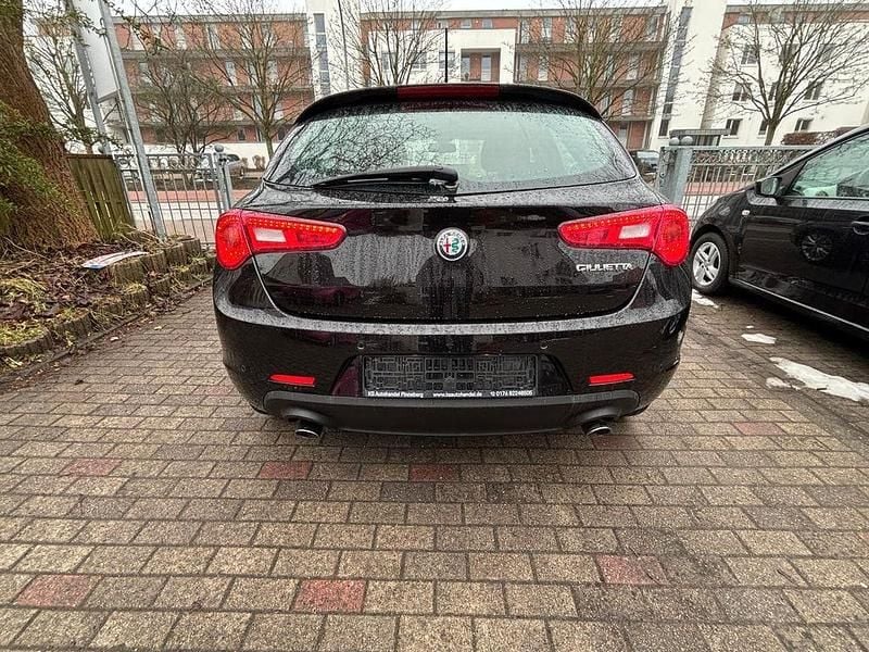 Gebraucht Alfa Romeo Giulietta Super 175 PS (128 kW) 2016 Schwarz Kleinwagen