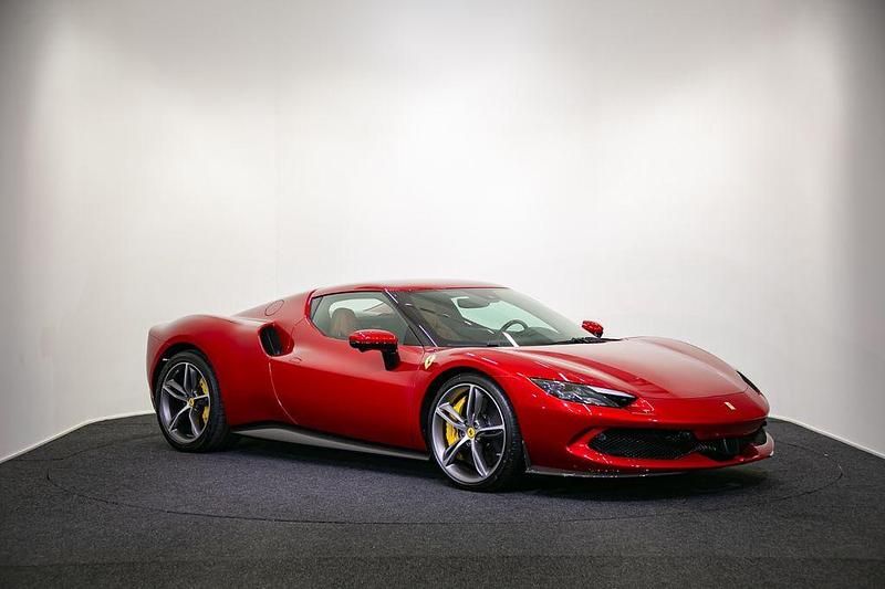 Neu Ferrari 296 829 PS (609 kW) 2025 Rot