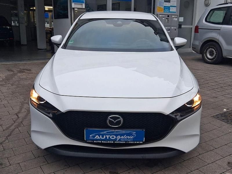 Gebraucht Mazda 3 116 PS (85 kW) 2019 Weiß Limousine