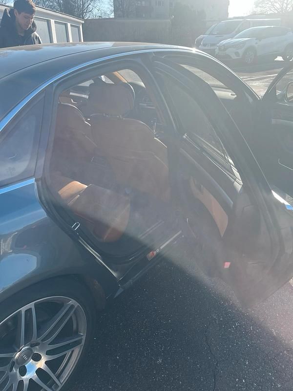 Gebraucht Audi S8 Comfort 450 PS (330 kW) 2009 Limousine