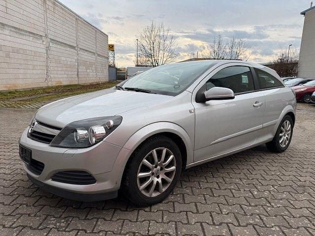Gebraucht Opel Astra GTC 105 PS (77 kW) 2006 Silber Coupé