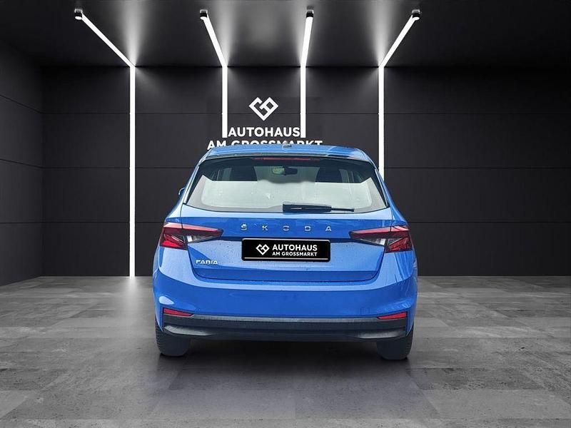 Gebraucht Skoda Fabia Active 65 PS (47 kW) 2022 Blau Limousine